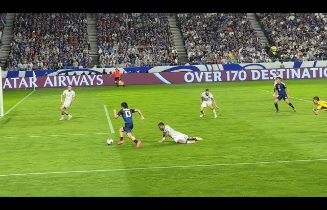 中村敬斗の圧巻なドリブルとプレー集